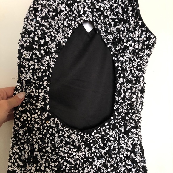 NWT Parker Sequin Dress (Sz M) - Picture 3 of 9
